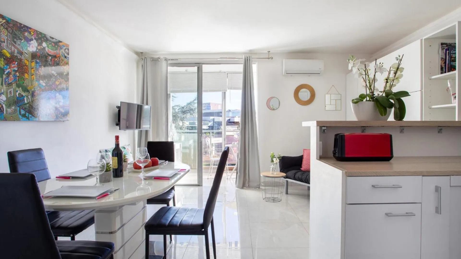 Apartment Holidays 80 By Interhome Saint-Laurent-du-Var